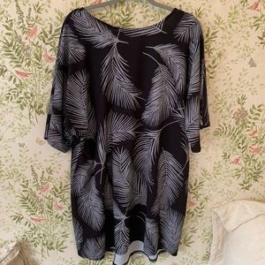Lucy Short Sleeve Tunic, Black Palm Print